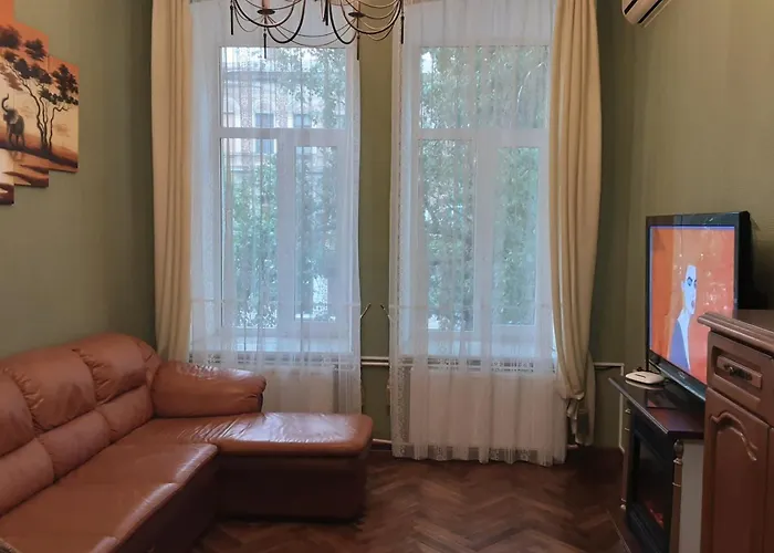 Apartment On Yevreis\'Ka Street